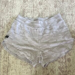 Alphalete Light Gray Camo Athletic Shorts